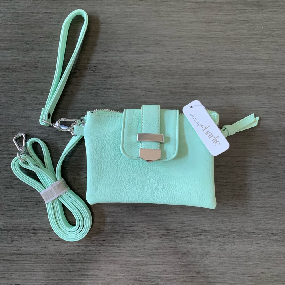 Small light lime green purse/wristlet